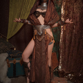 23) Costume and Set Designer GIULIA DANESE - Ph DALIDARIA - Model ANKTHI ROE - Mua GIULIA TRAVAGLINO