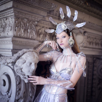 38) Costume GIULIA DANESE - Ph ANNIE BERTRAM - Model LAILA BASTET