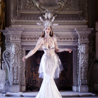 39) Costume GIULIA DANESE - Ph ANNIE BERTRAM - Model LAILA BASTET